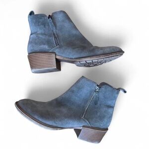 Kensie Slate Blue Suede Side-Zip Ankle Boots